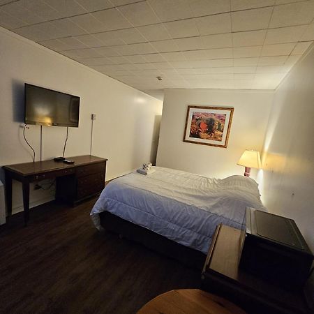 The Brunswick Hotel Complex Parry Sound Esterno foto