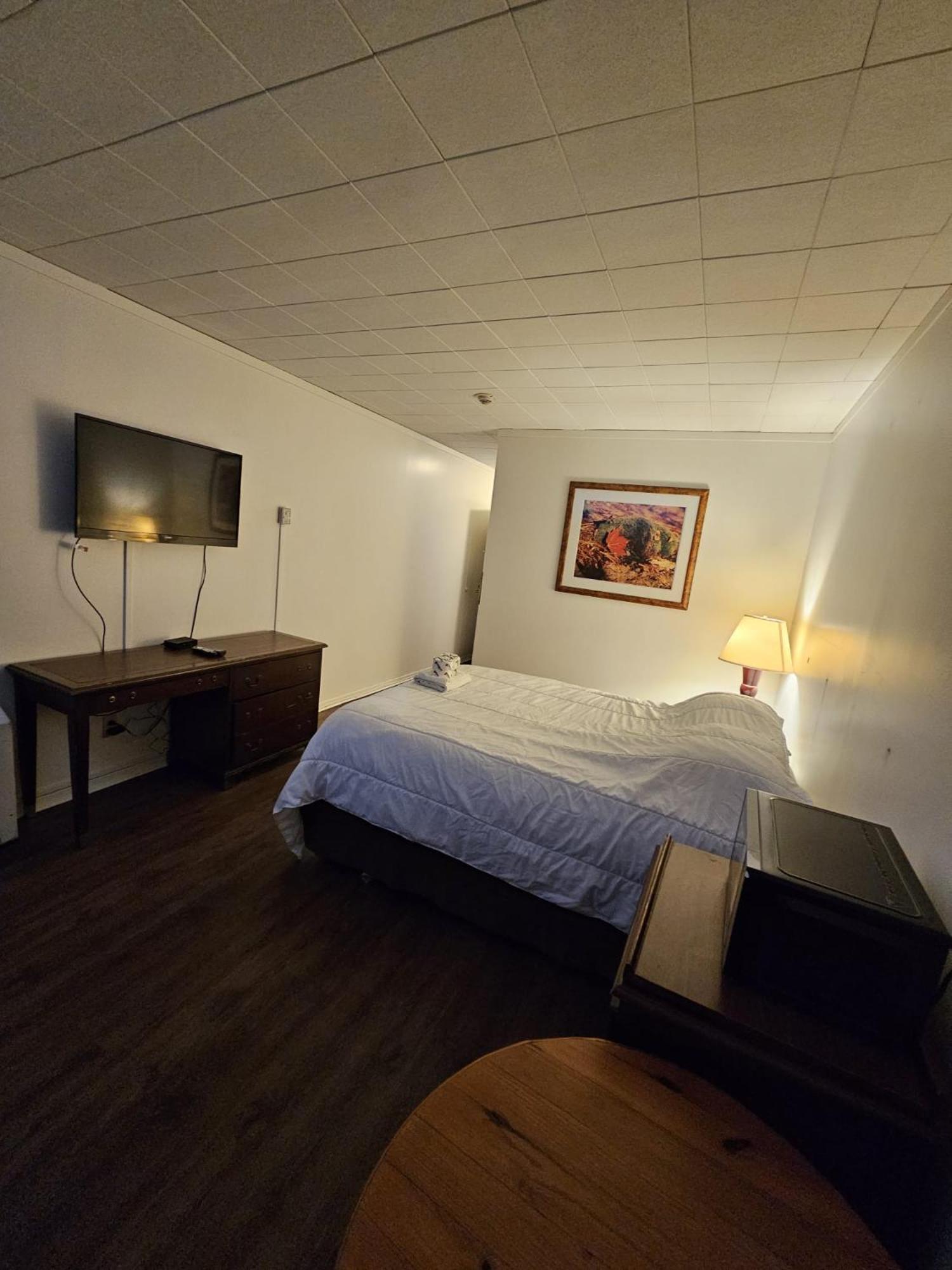 The Brunswick Hotel Complex Parry Sound Esterno foto