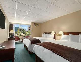 The Brunswick Hotel Complex Parry Sound Esterno foto